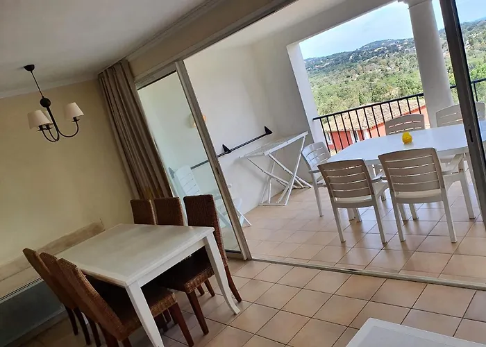 Les Restanques Du Golfe De Saint-tropez * Grimaud